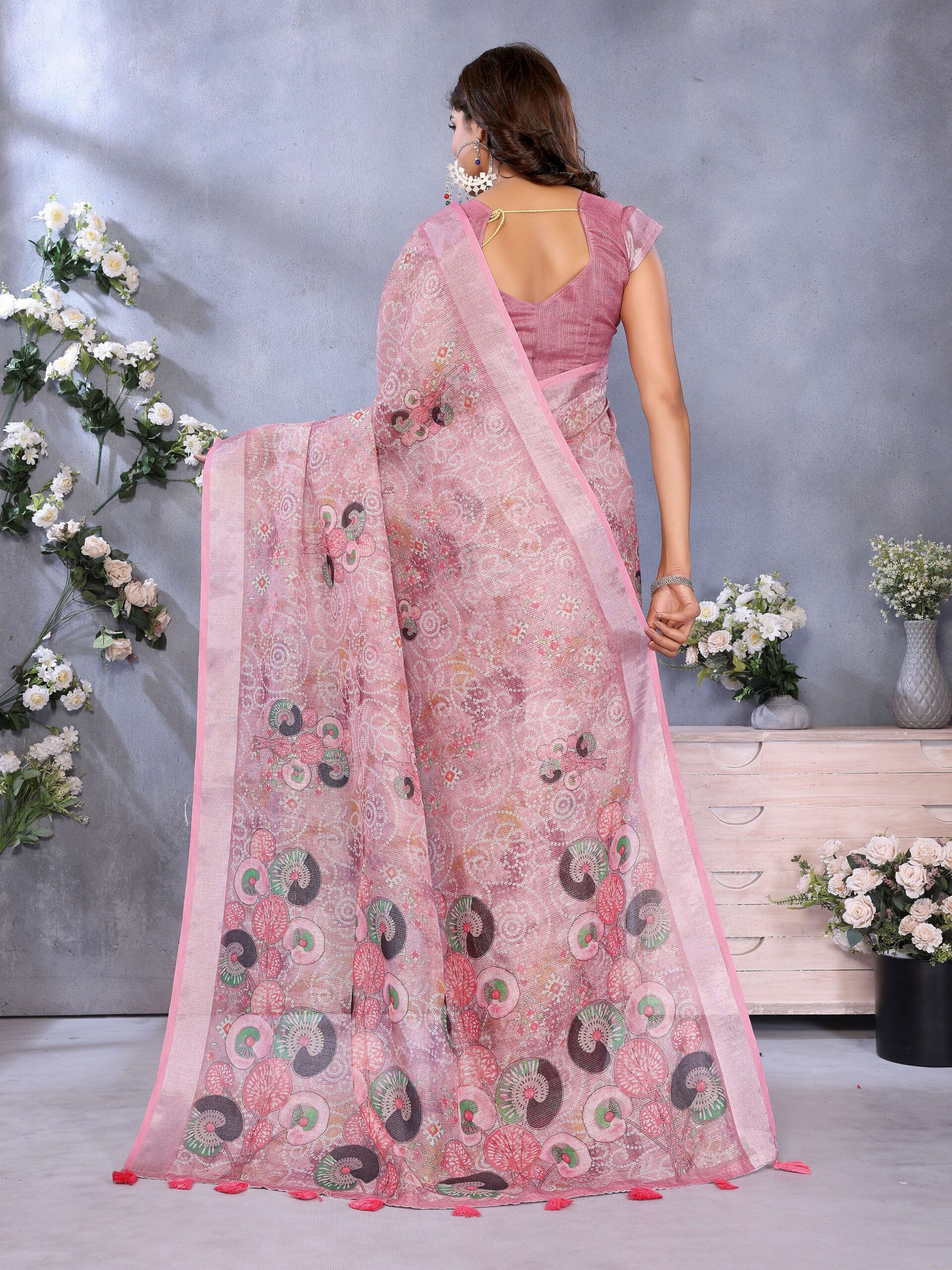 Graceful Rose Pink Ethnic Printed Linen Shimmer Saree - Image 6