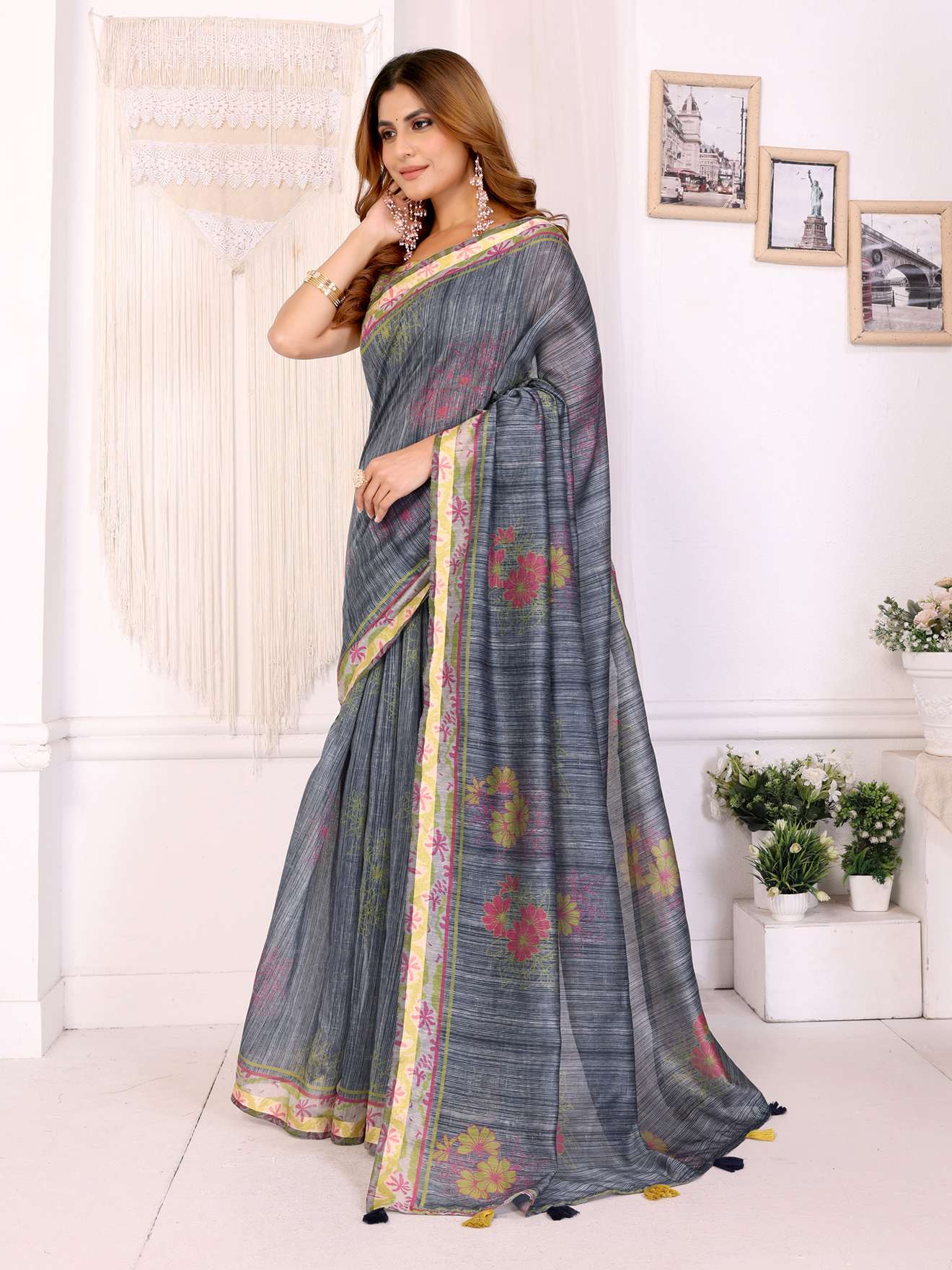 Grey Floral Printed Chanderi Saree with Contrast Border ? Elegant Festive & Traditional Wear - Image 3